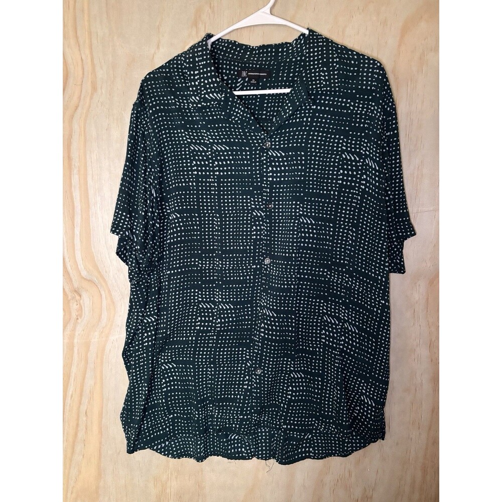 INC XL green polka dot button up shirt 100% rayon lightweight NWOT